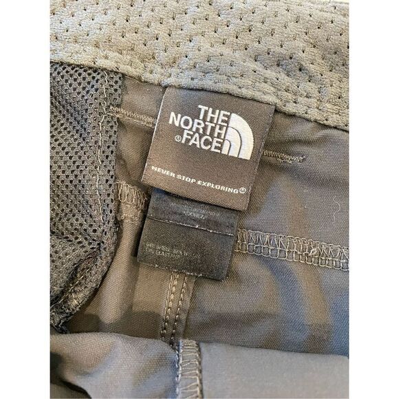 The North Face Tanken Shorts Gray Men’s Sz 38 - Picture 3 of 8